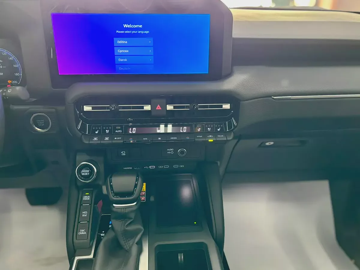 Toyota Prado  LUXURY VX 2026 European Specs-18-18