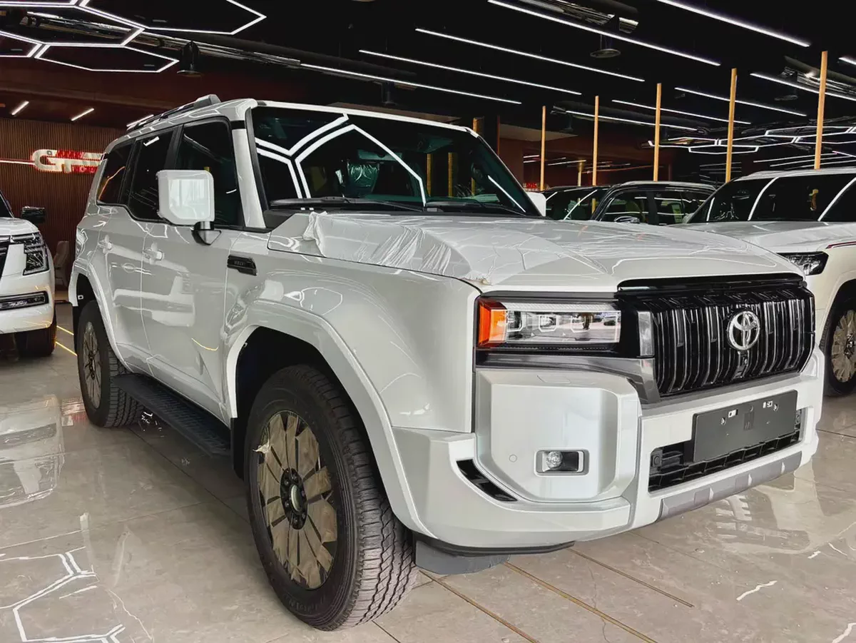 Toyota Prado  LUXURY VX 2026 European Specs-3-3
