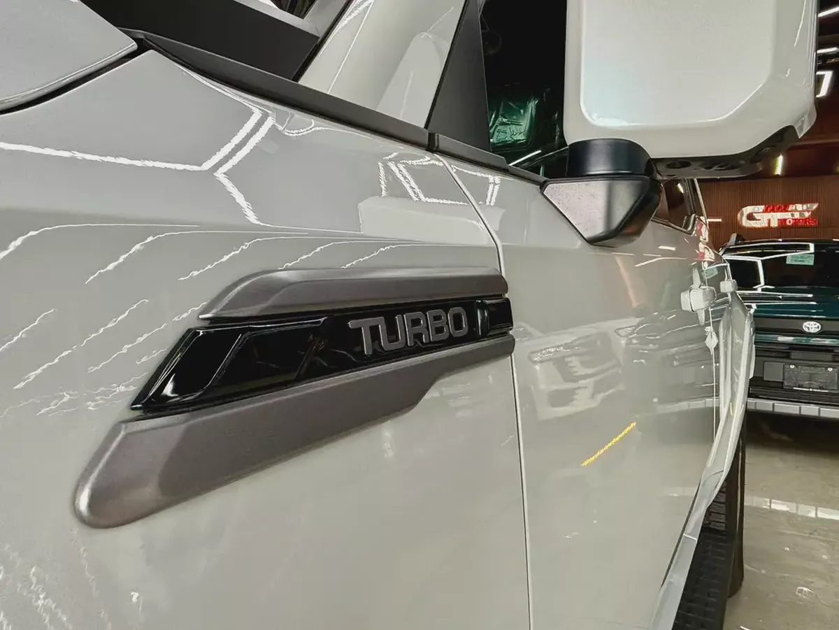 Toyota Prado  LUXURY VX 2026 European Specs-8-8