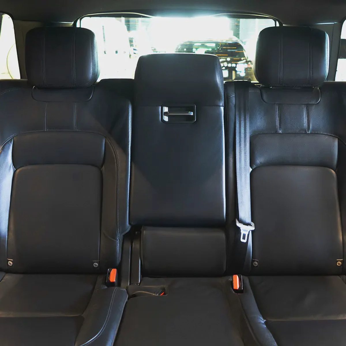 AED 2,490 p.m • 0% Downpayment • Range Rover Vogue Supercharged • 1 Year Warranty-15-15