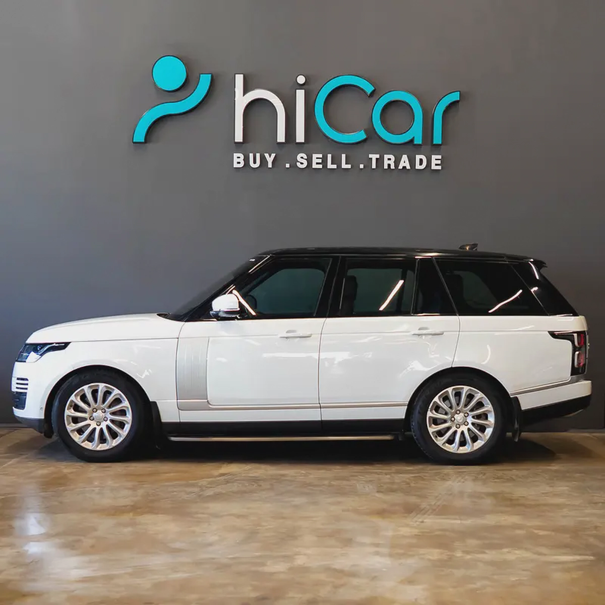 AED 2,490 p.m • 0% Downpayment • Range Rover Vogue Supercharged • 1 Year Warranty-1-1