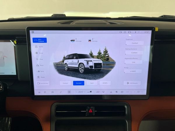 ROX 01 VIP Luxury 6-Seater 2024
