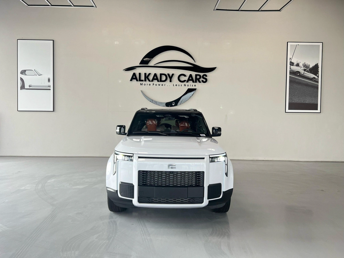 ROX 01 VIP Luxury 6-Seater 2024-7-7