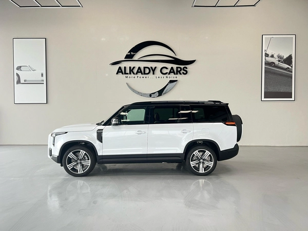 ROX 01 VIP Luxury 6-Seater 2024