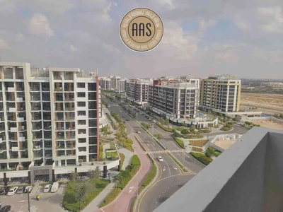 Chiller free brand new 1bhk available in azizi rivera just 69k-6
