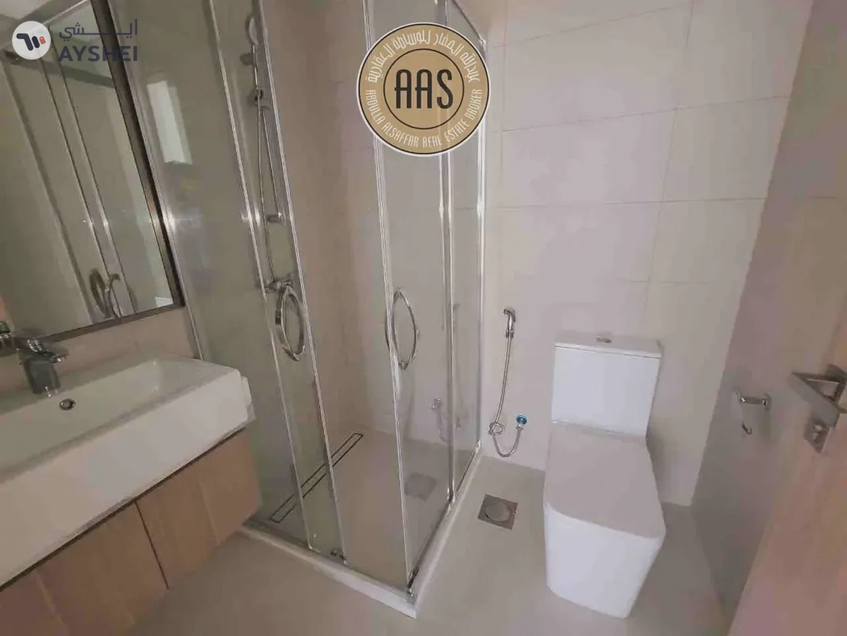 Chiller free brand new 1bhk available in azizi rivera just 69k-2-2