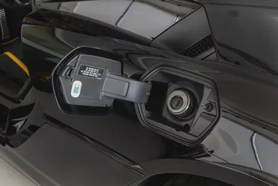 Lamborghini Temerario | 2027 | HPEV | 920 HP | AWD | Black / Yellow & Black Interior-19