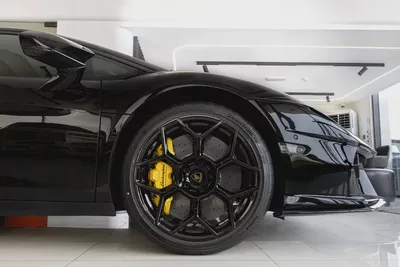 Lamborghini Temerario | 2027 | HPEV | 920 HP | AWD | Black / Yellow & Black Interior-7