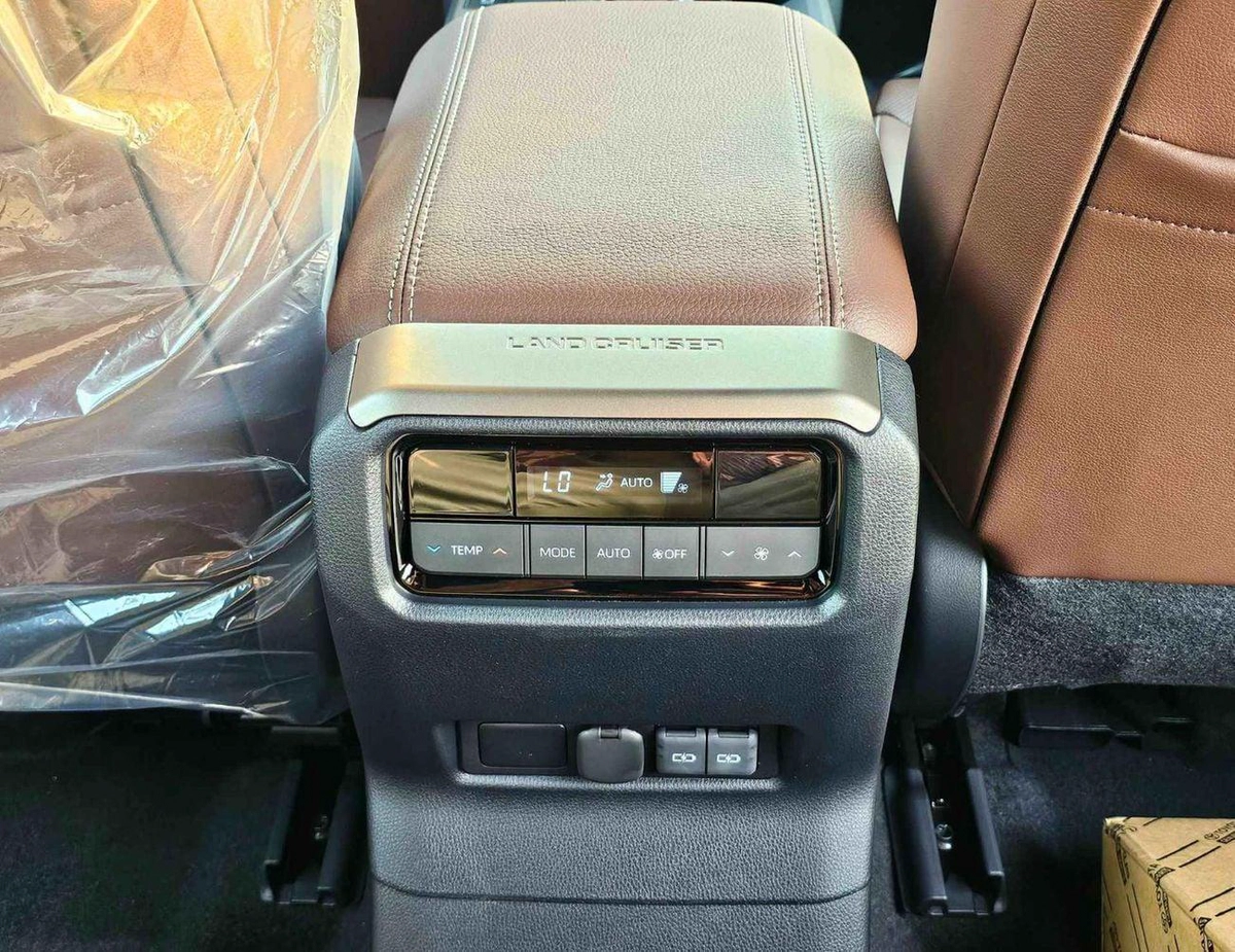 Toyota Prado ADVENTURE TURBO / 2.4L V4 PETROL / MID OPTION / DRIVER POWER SEATS (CODE # PR24S2)-15-15