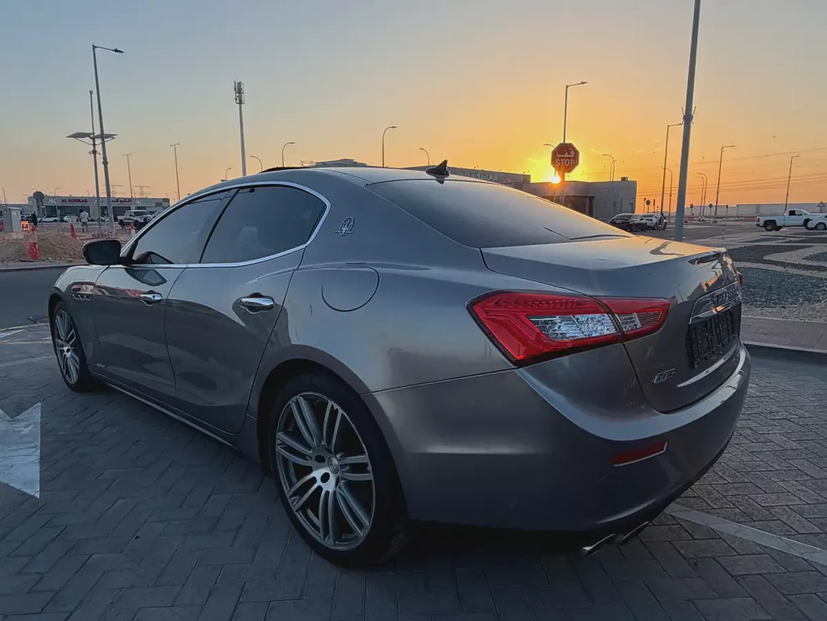 Maserati Ghibli GranSport 2017 GCC Specs-3-3