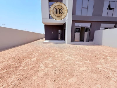 Spacious brand new villa with maid room in Dubai south-3