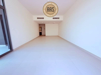 Spacious brand new villa with maid room in Dubai south-5