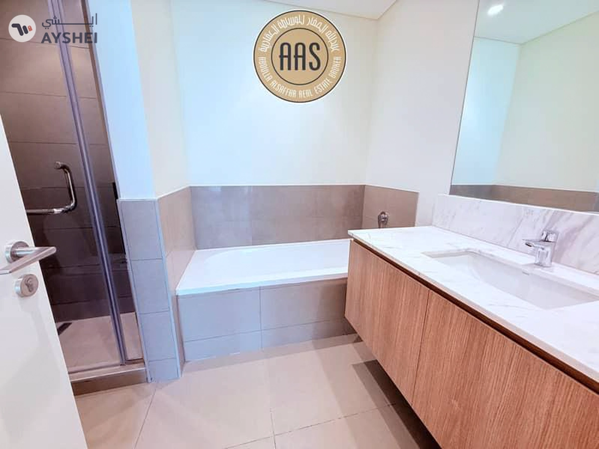 Spacious brand new villa with maid room in Dubai south-22-22