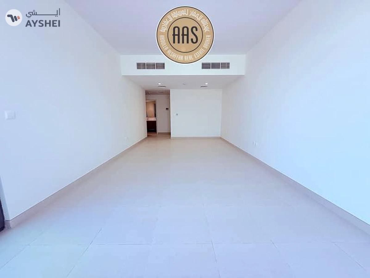 Spacious brand new villa with maid room in Dubai south-2-2