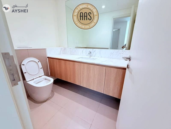 Spacious brand new villa with maid room in Dubai south