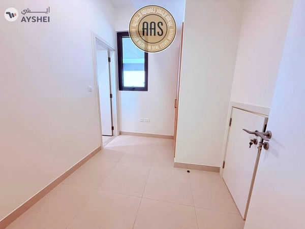 Spacious brand new villa with maid room in Dubai south