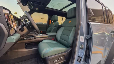 Jetour T2 Luxury 2025 GCC Low Mileage 2.0L Turbo 4 Cylinders Agency Warranty Full Service History-7
