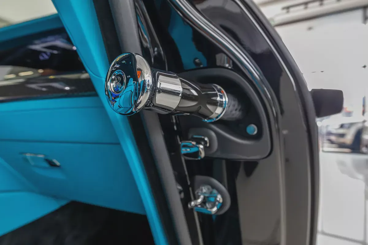 Rolls-Royce Spectre | Black Badge | Fully Loaded | Electric | Blue Interior-17-17