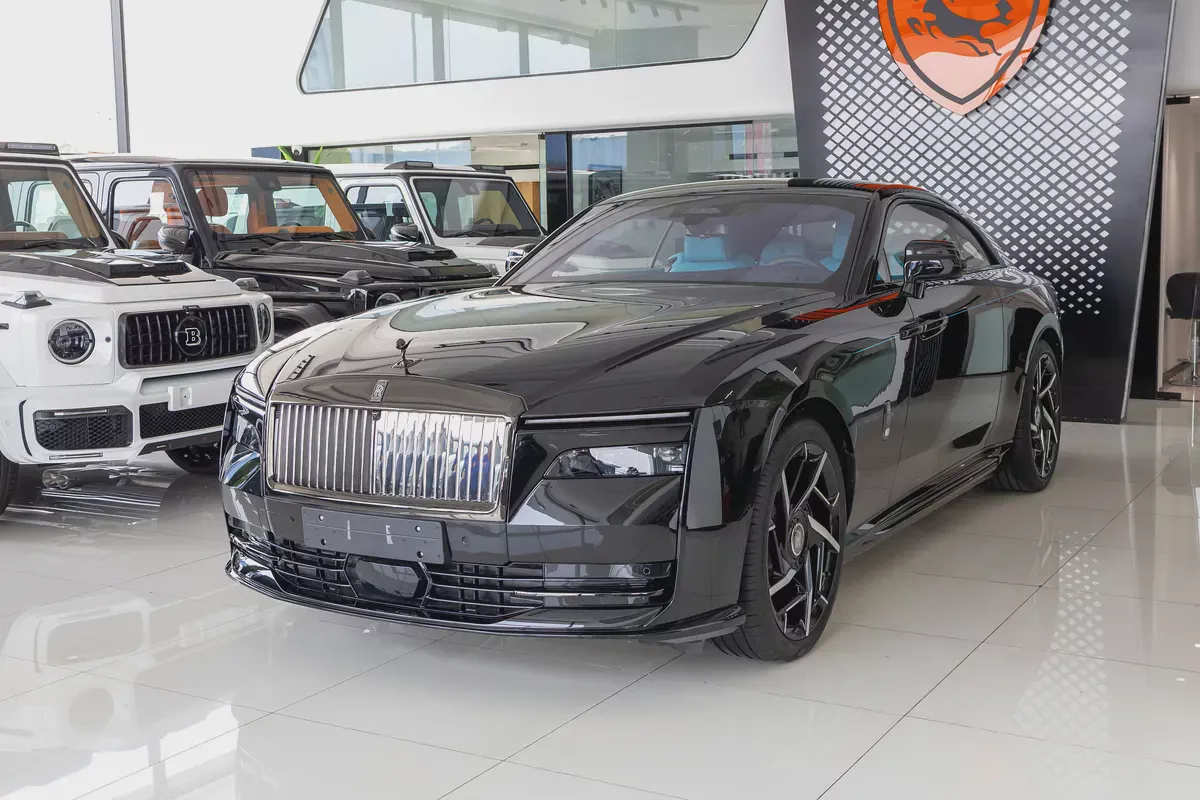 Rolls-Royce Spectre | Black Badge | Fully Loaded | Electric | Blue Interior-2-2