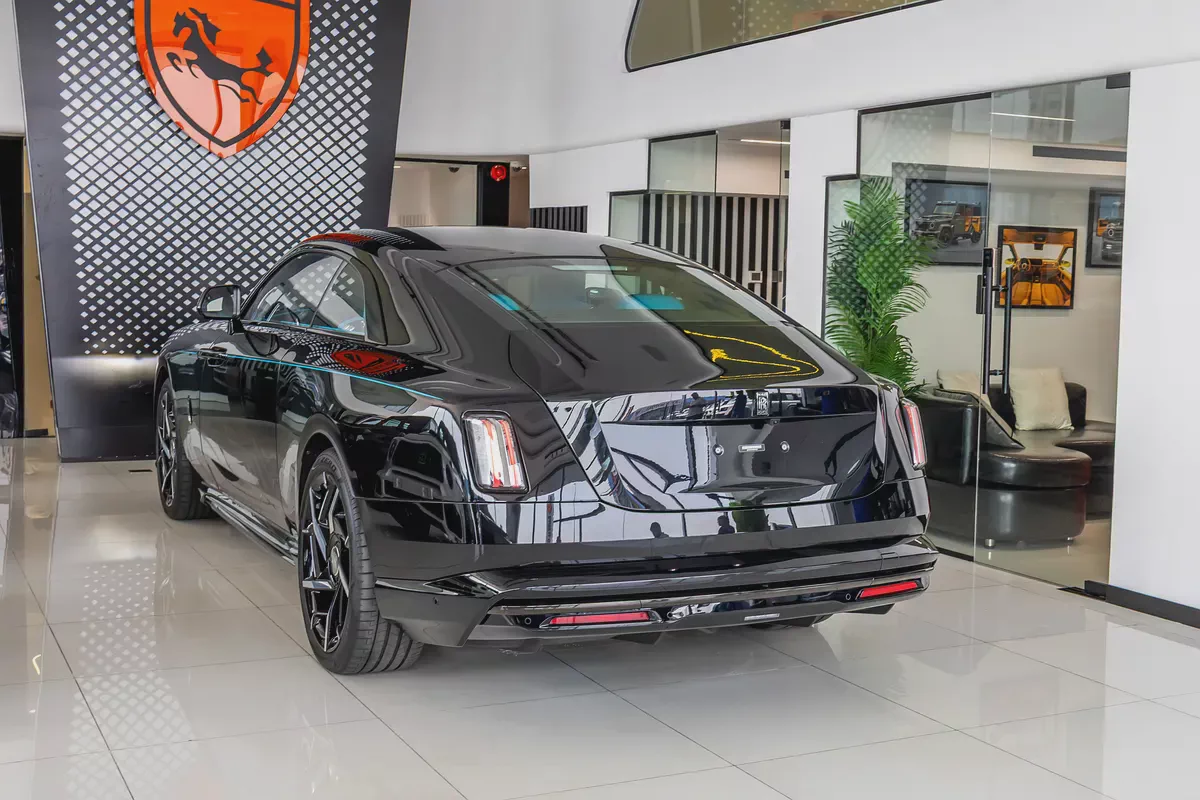 Rolls-Royce Spectre | Black Badge | Fully Loaded | Electric | Blue Interior-5-5