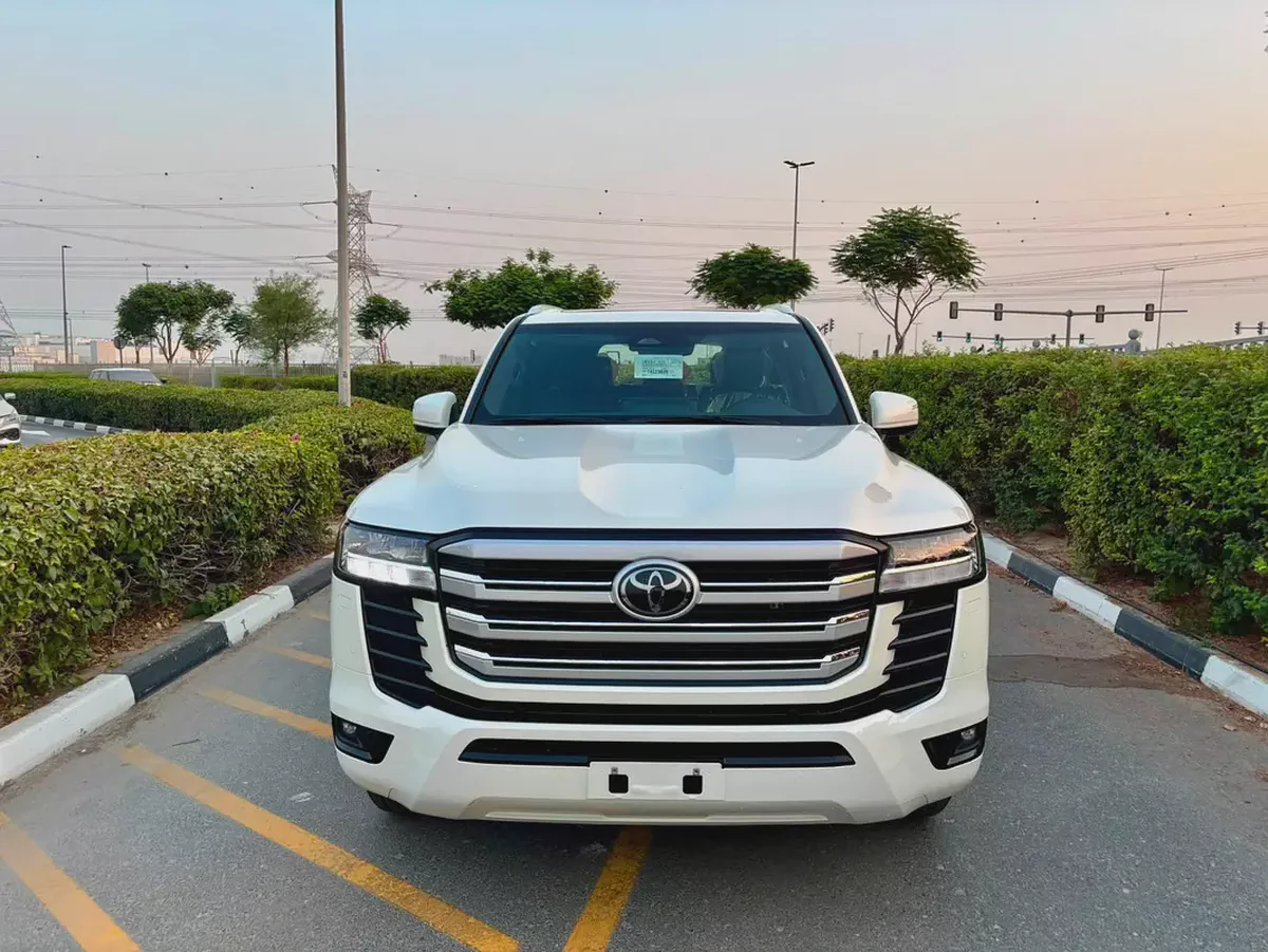 Toyota Land Cruiser GXR 4.0L 2026 | GCC Specs |