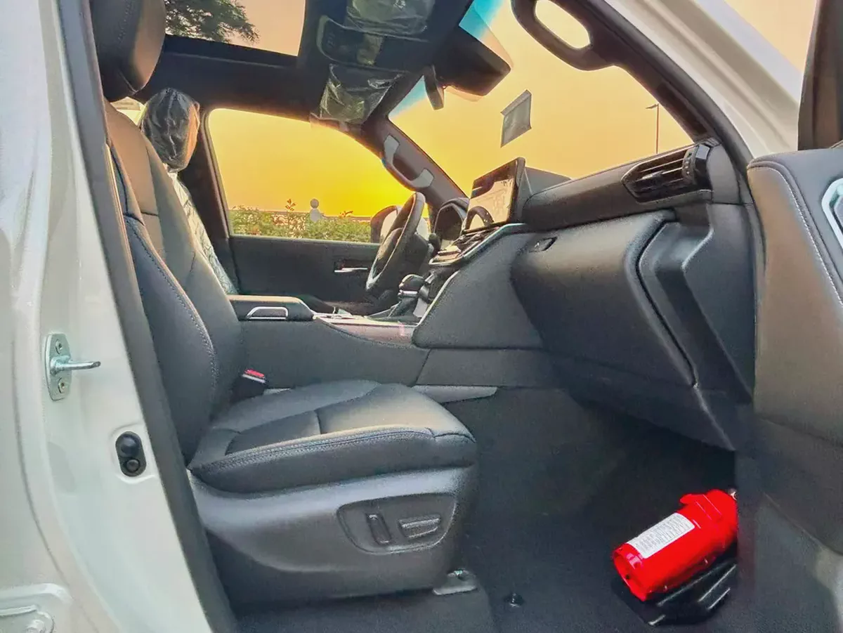 Toyota Land Cruiser GXR 4.0L 2026 | GCC Specs |-8-8