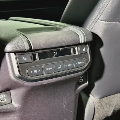 2024 Toyota Grand Highlander Limited 4WD - 7 Seater-12
