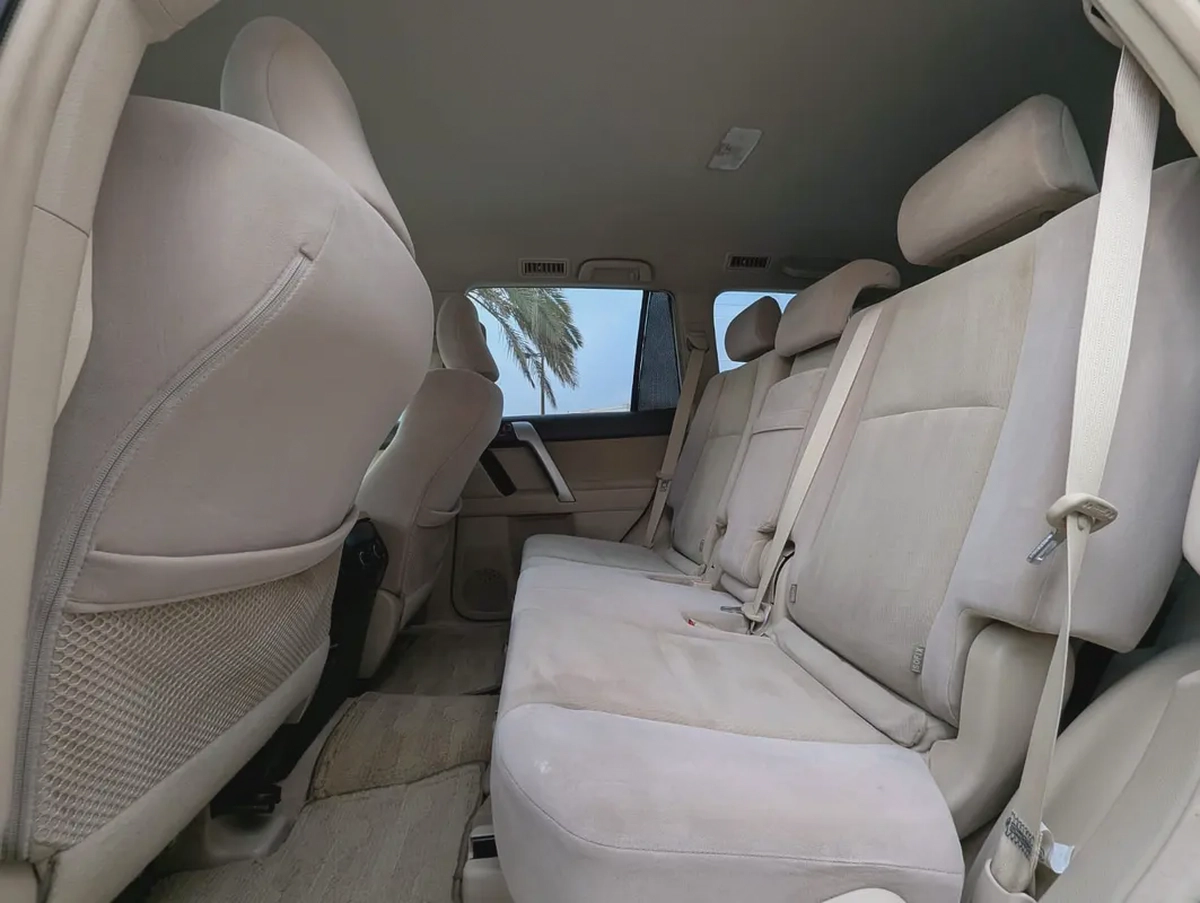 TOYOTA PRADO 2023 V4 2.7L ORIGINAL PAINT ACCIDENT FREE IN EXCELLENT CONDITION-4-4