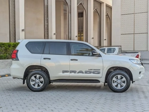 TOYOTA PRADO 2023 V4 2.7L ORIGINAL PAINT ACCIDENT FREE IN EXCELLENT CONDITION