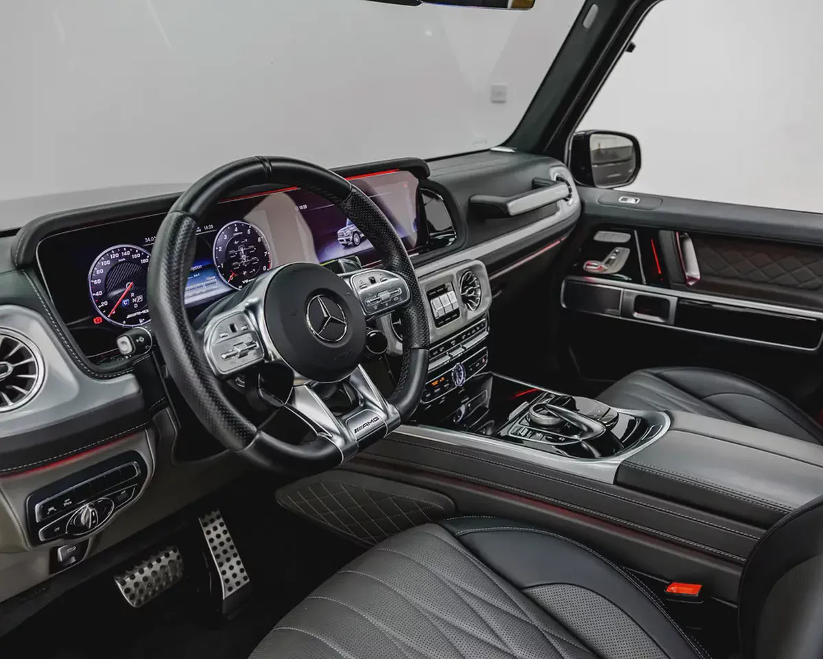 MERCEDES G 63 AMG - 2021 - JAPANESE SPEC - LOW MILEAGE - EXCELLENT CONDITION-8-8