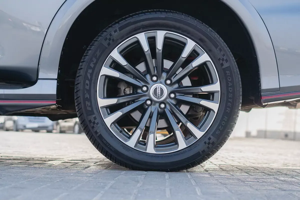 Nissan Patrol Nismo 2018 GCC Specs-6-6