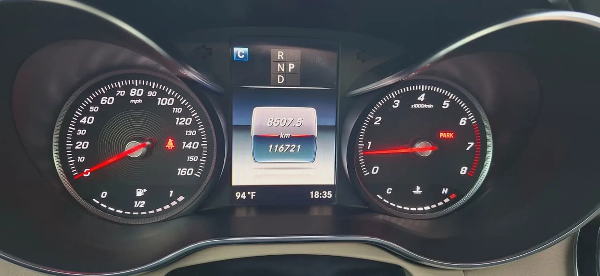 Mercedes-Benz C300 4Matic 2019 - American Specs - GCC Car-8-8