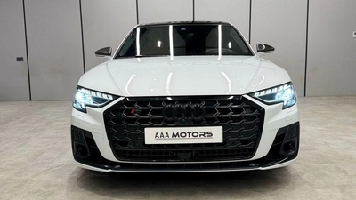 Audi S8 STD Black Edition | GCC | Under warranty until 2028-4