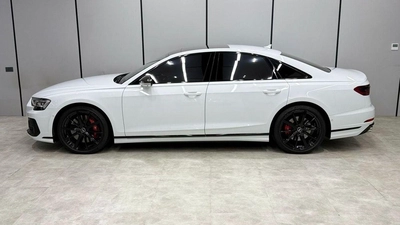 Audi S8 STD Black Edition | GCC | Under warranty until 2028-21