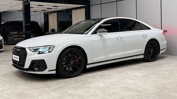 Audi S8 STD Black Edition | GCC | Under warranty until 2028