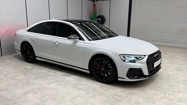 Audi S8 STD Black Edition | GCC | Under warranty until 2028