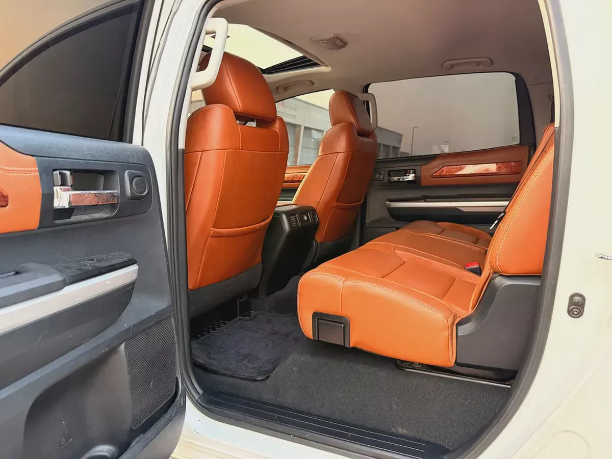 2014 Toyota Tundra Crewmax Platinum | American Specs | Well Maintained-9-9