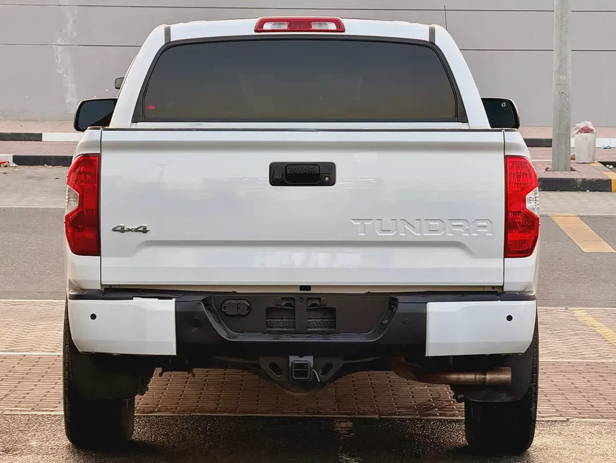 2014 Toyota Tundra Crewmax Platinum | American Specs | Well Maintained-5-5