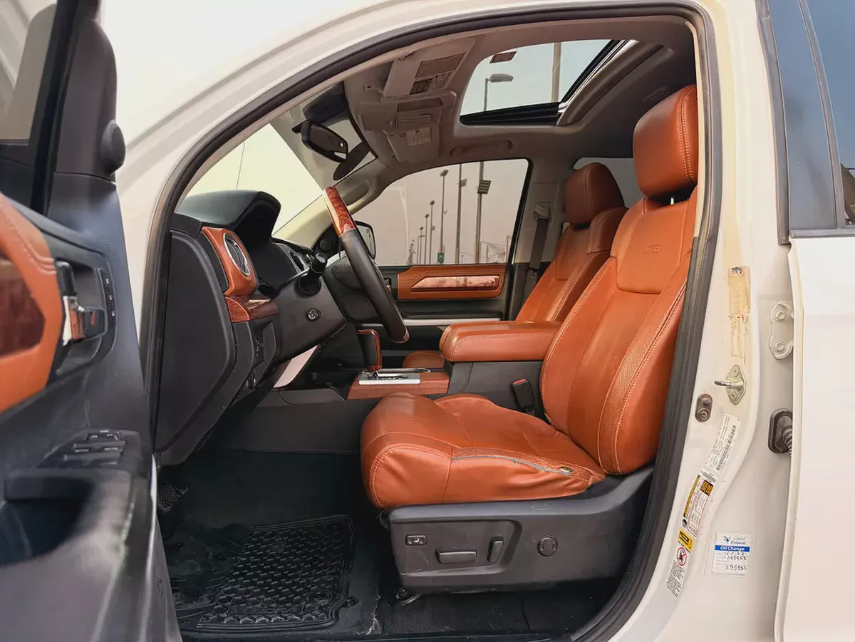 2014 Toyota Tundra Crewmax Platinum | American Specs | Well Maintained-6-6