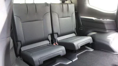 Toyota Land Cruiser GXR LC300 GXR 4.0P AT MY2025 – BLACK-5
