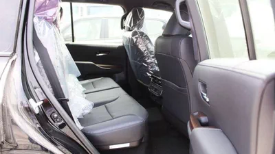 Toyota Land Cruiser GXR LC300 GXR 4.0P AT MY2025 – BLACK-6