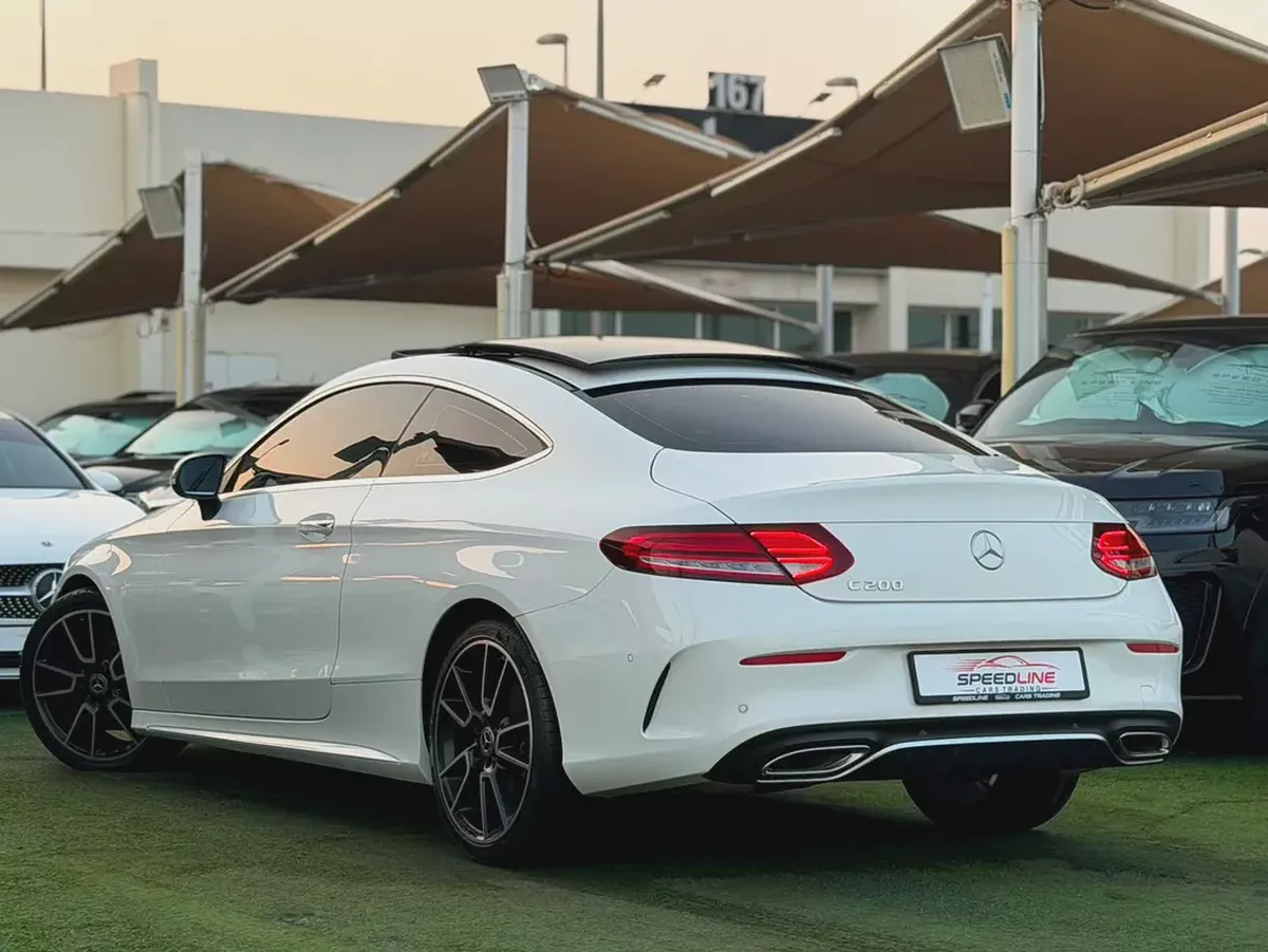 Mercedes-Benz C200 Coupe 2022 | GCC Specs | Low Mileage | Pristine Condition-4-4