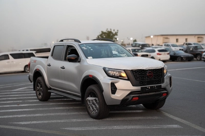 NISSAN NAVARA 2.5 DIESEL PRO4X 4X4 AT 2025-8