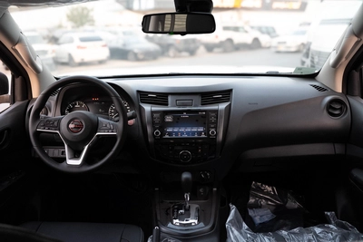 NISSAN NAVARA 2.5 DIESEL PRO4X 4X4 AT 2025-2