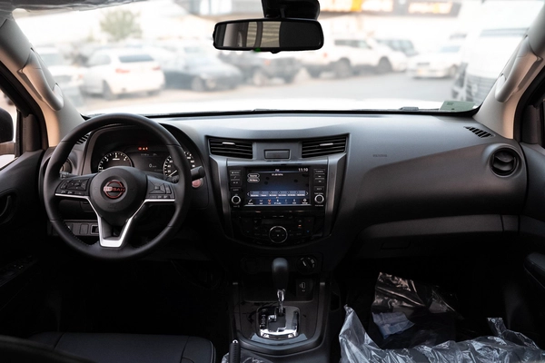 NISSAN NAVARA 2.5 DIESEL PRO4X 4X4 AT 2025
