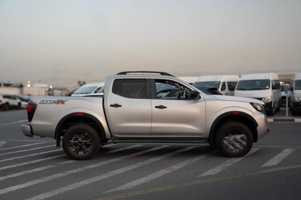 NISSAN NAVARA 2.5 DIESEL PRO4X 4X4 AT 2025