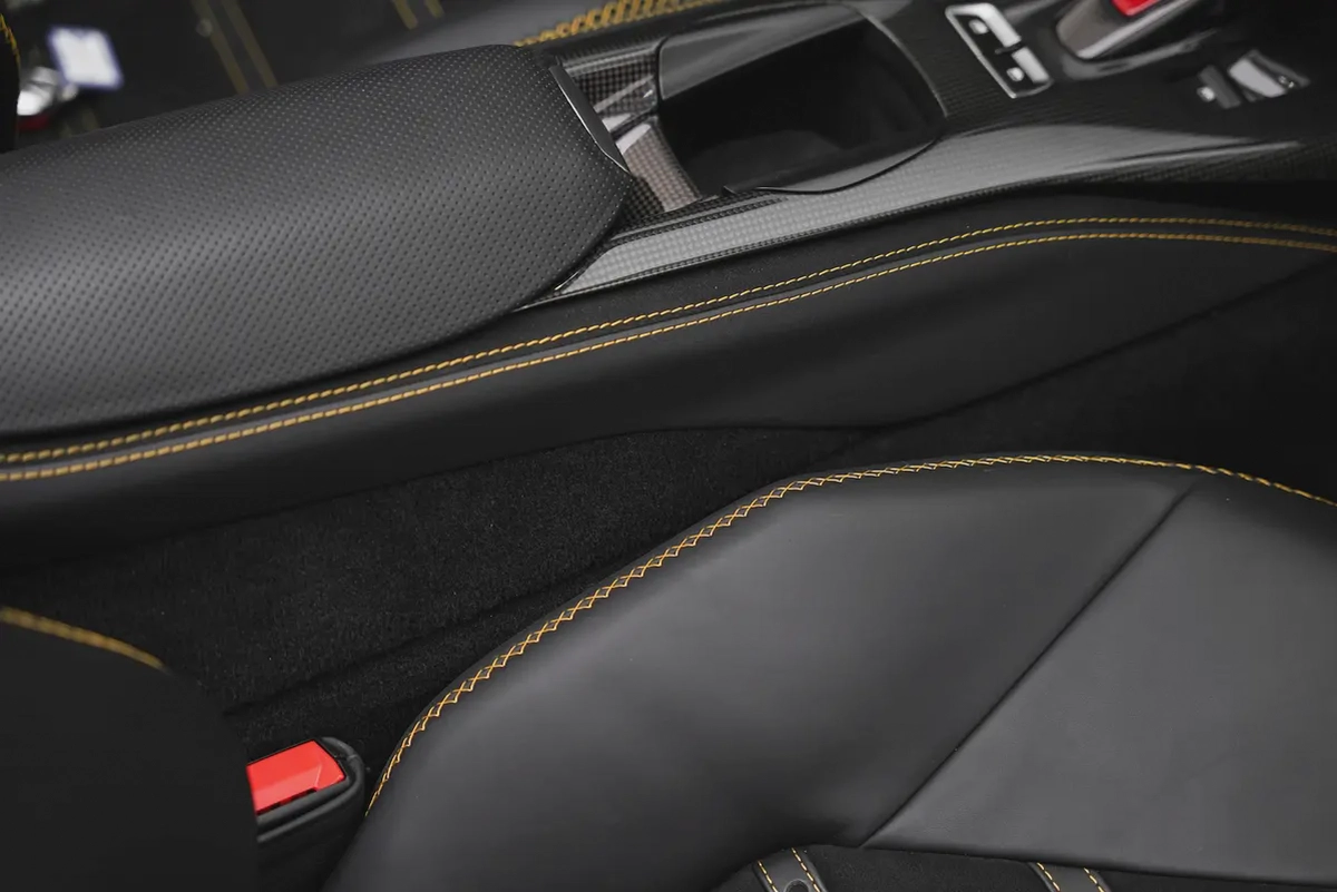2023 FERRARI 812 GTS WITH WARRANTY | 281723-12-12