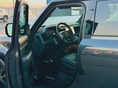Land Rover Defender 110 X-1
