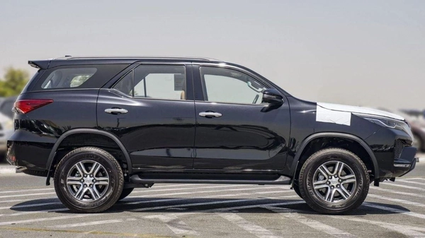 Toyota Fortuner GX2 FORTUNER 2.7L V4 4WD 7SET