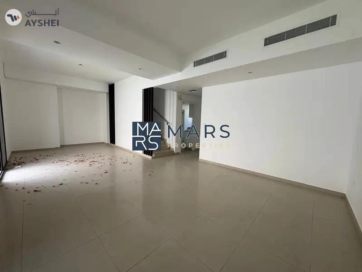 Corner Unit Fully Upgraged In Excellent Community-1-1